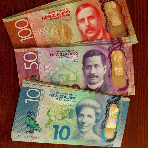 Buy NZD 10 20 Dollars